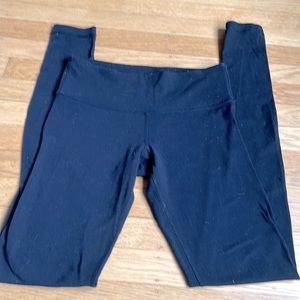Lululemon black leggings size 4